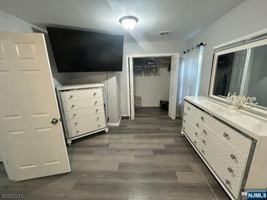 95-97 S Munn Ave unit 3, Newark, NJ 07106 - photo 7