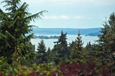 9201 NE 26th St, Clyde Hill, WA 98004 - photo 2