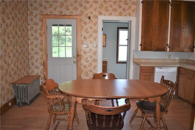 599 S 6th St, Indiana, PA 15701 - photo 2