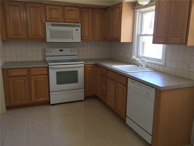 46 New Hampshire St, Cranston, RI 02920 - photo 3