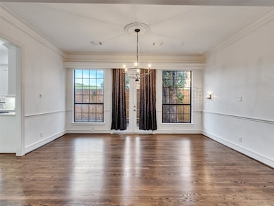 2525 Nantucket Dr unit 8, Houston, TX 77057 - photo 7