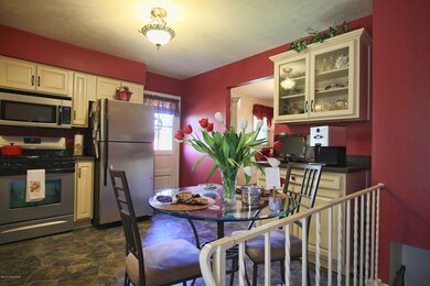 8323 Saint Armands Ct, Louisville, KY 40219 - photo 7