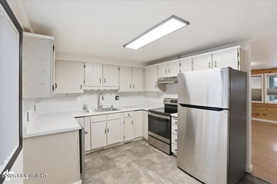 2658 Northrup Place, Anchorage, AK 99508 - photo 7