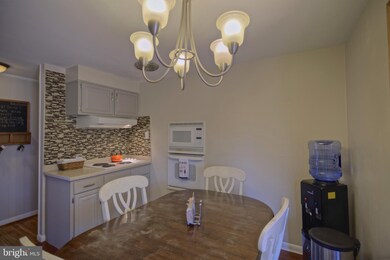 447 Burning Tree Rd, Cherry Hill, NJ 08034 - photo 7