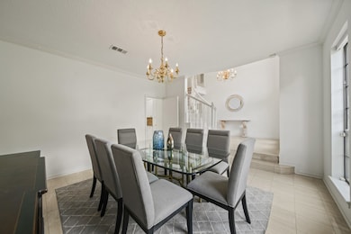 Another view of the dining room...