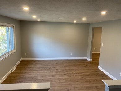 51 Acorn Dr, Randolph, MA 02368 - photo 2