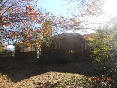 1401 Fairfield Pike, Shelbyville, TN 37160 - photo 3