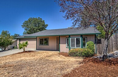 2520 Clover Creek St, Redding, CA 96002 - photo 2