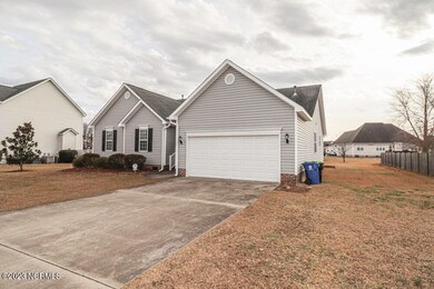 340 Barrel Dr, Winterville, NC 28590 - photo 4