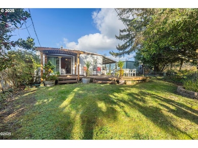 5142 SE Highway 101 unit 14, Lincoln City, OR 97367 - photo 2