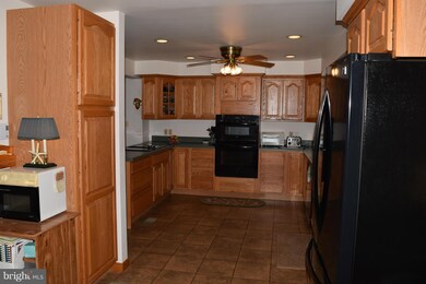 400 Tranquil Way, Great Cacapon, WV 25422 - photo 7