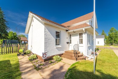 1504 E 1st St, Merrill, WI 54452 - photo 3