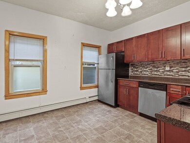 65 Middle St unit 1, Boston, MA 02127 - photo 2