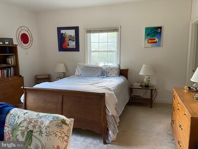 7256 Greenwich Rd unit C, Nokesville, VA 20181 - photo 2