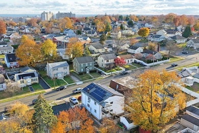 720 Queen St, Bridgeport, CT 06606 - photo 4