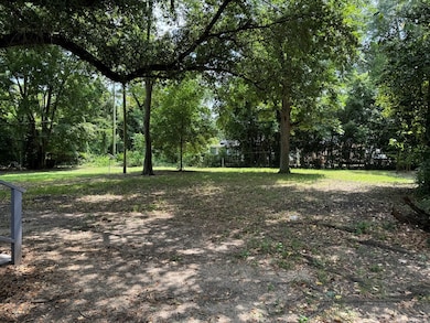 1204 E Water St, Bainbridge, GA 39817 - photo 3