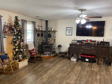 140 Ancil Way, Savannah, TN 38372 - photo 7