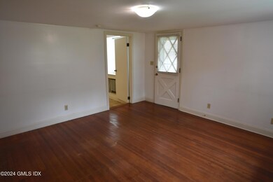 244 Davis Ave unit 1, Greenwich, CT 06830 - photo 3