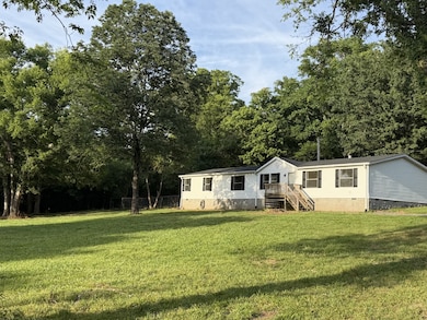 21 Vantrease Rd, Brush Creek, TN 38547 - photo 4