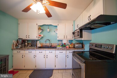 17119 Miner Ave, Williamsport, MD 21795 - photo 6