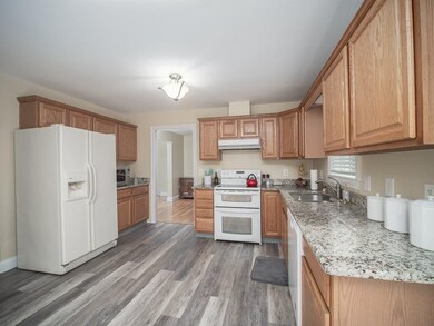 108 Myrtle St, Methuen, MA 01844 - photo 3