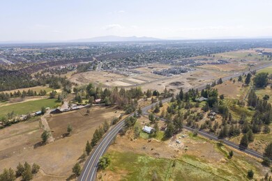 24-web-or-mls-3233 Northwest Way-24