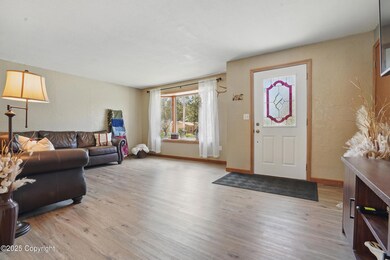 1123 Kellogg St, Upton, WY 82730 - photo 5