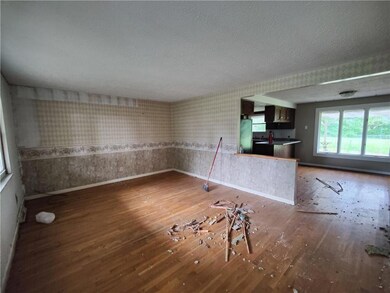 1151 E Meadows Dr, Greensburg, IN 47240 - photo 5