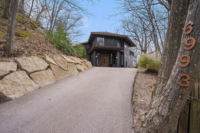 Exterior - driveway
