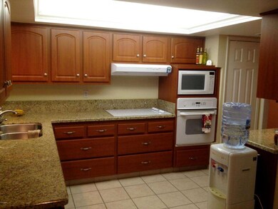 9506 W Granada Dr, Sun City, AZ 85373 - photo 4