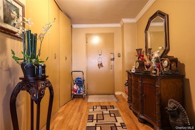 Neptune Towers unit 2T, Long Beach, NY 11561 - photo 6