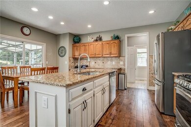 Kitchen Island!