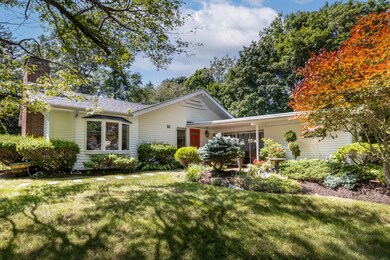54 Adelbert St South Portland-large-003-