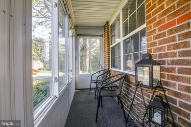 11 Eynon Ct, Hockessin, DE 19707 - photo 2