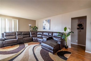 51 E Carroll Dr, Decatur, IL 62521 - photo 3