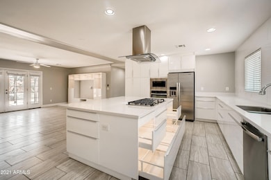 6817 N 15th St Phoenix AZ - MLS Sized -