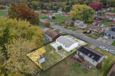 1424 Sampson St, Conway, PA 15027 - photo 5