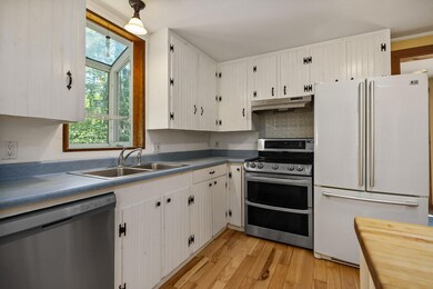 41 Wyman Ave, Kittery, ME 03904 - photo 3