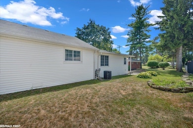 3666 Capitol Ave, Warren, MI 48091 - photo 5