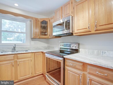 21463 Morris Dr, Lexington Park, MD 20653 - photo 6