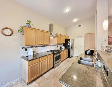 Kitchen 2