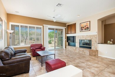 Great Room w/gas fireplace