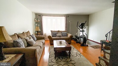 2883 Tremont St, Philadelphia, PA 19136 - photo 3