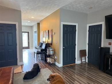 3920 Pin Oak Dr, Girard, PA 16417 - photo 3