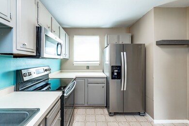 170 E Hadley Rd unit 64, Amherst, MA 01002 - photo 3