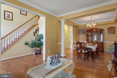12956 Torchlight Dr, Woodbridge, VA 22193 - photo 4