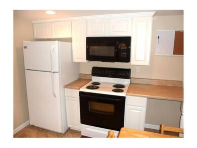 50 Malcolm St unit A, Cranston, RI 02910 - photo 2