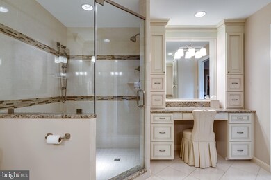 2363 Venetian Ct, Reston, VA 20191 - photo 7