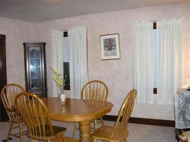 275 Summer St, Rockland, MA 02370 - photo 4