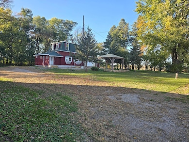 38698 Highway 109, Winnebago, MN 56098 - photo 4